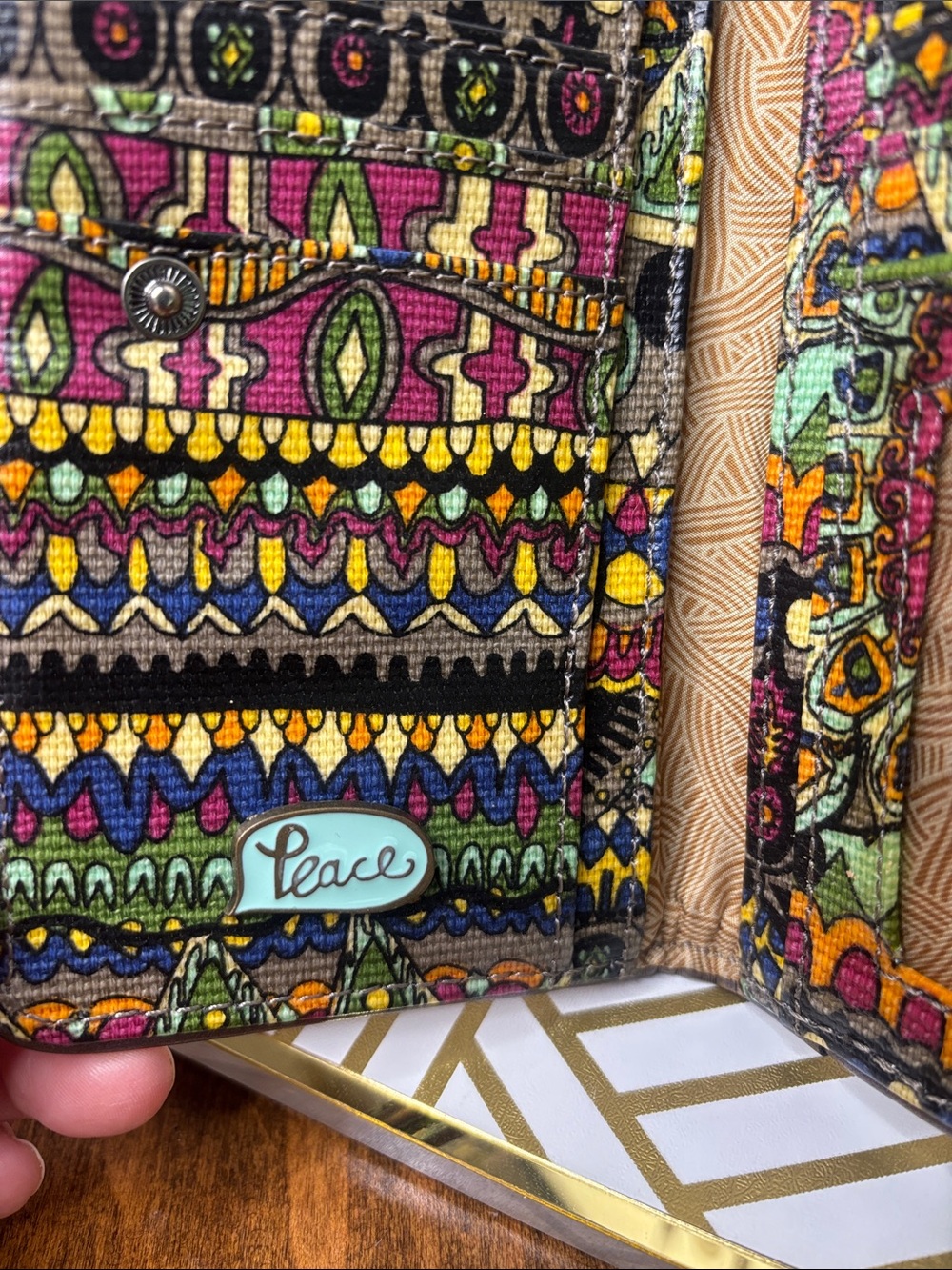 Sakroots Multicolor Boho Snap Wallet with Boho Pattern NEW - Picture 9 of 12